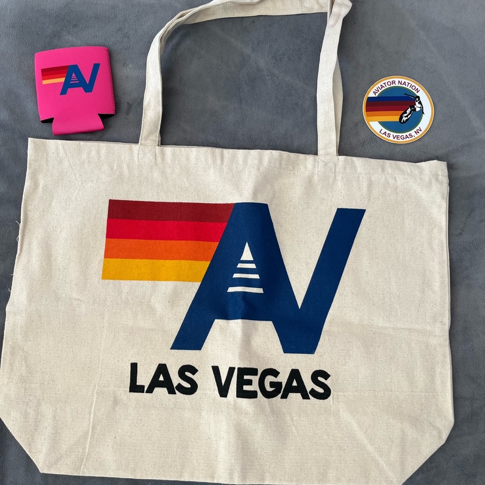 - NEW Aviator Nation Las Vegas Tote Bag and Swag - Picture 2 of 2